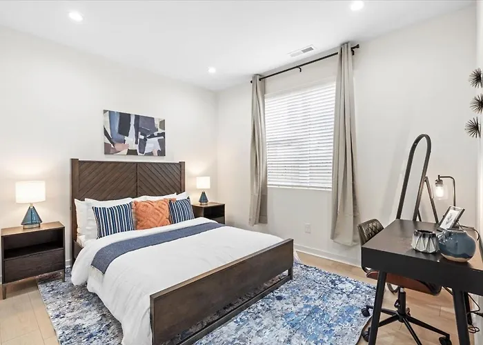 2 Unit Modern Apt Close To Uptown Charlotte